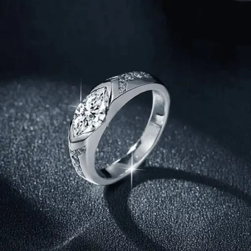 Histone Magnetic Moissanite Diamond Ring - Image 3